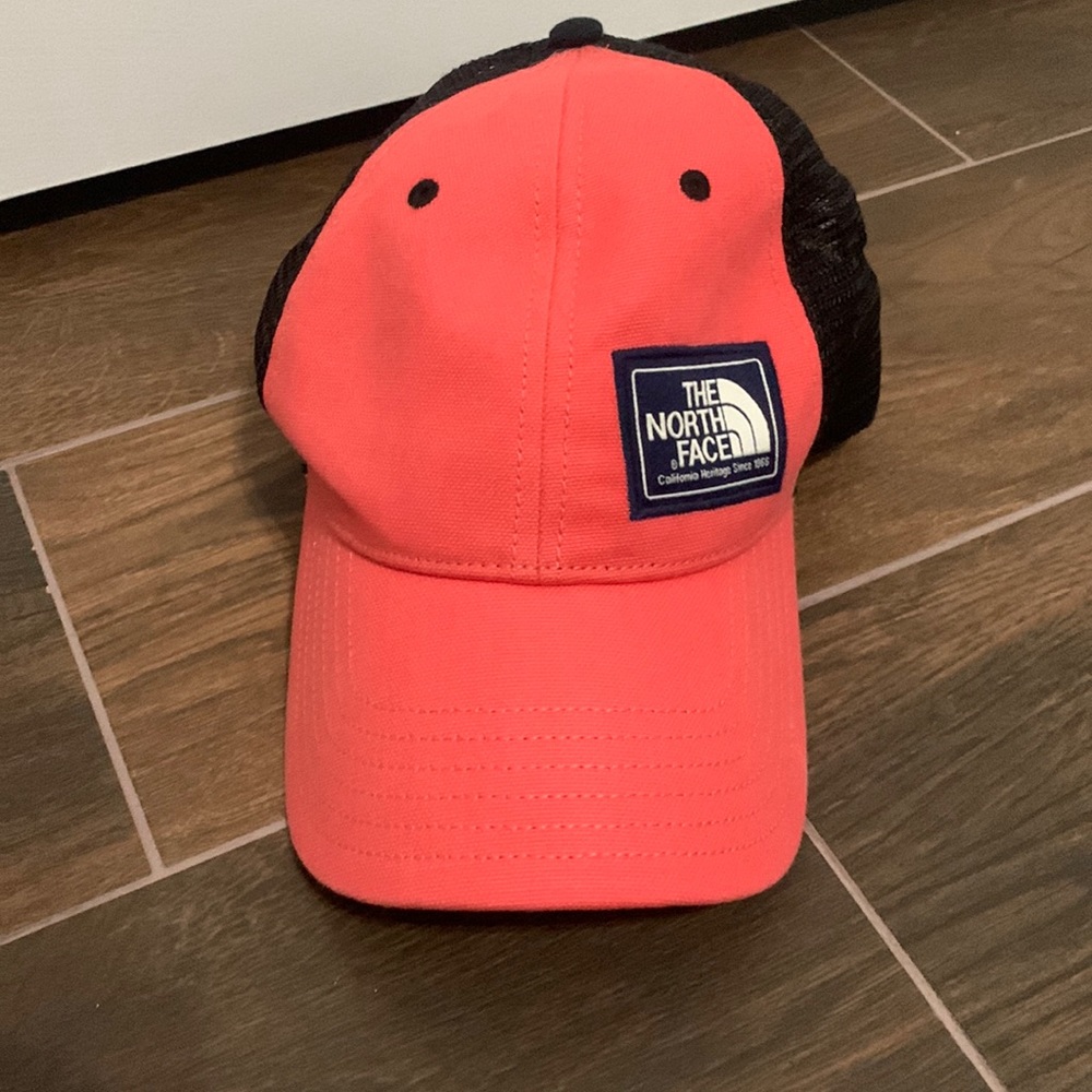 North Face SnapBack Hat